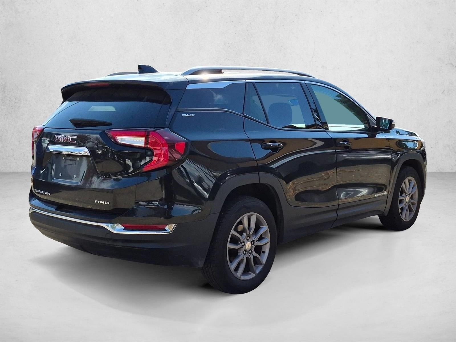 2024 GMC Terrain SLT