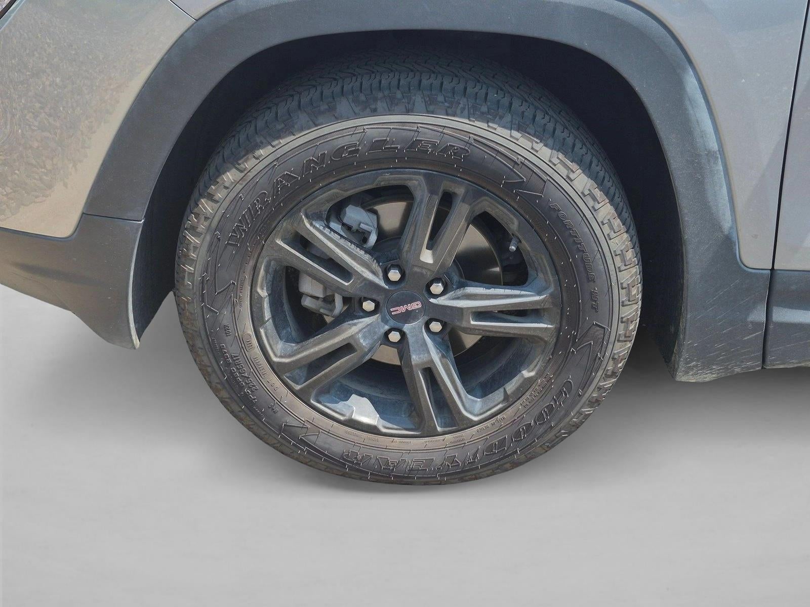 2023 GMC Terrain AT4