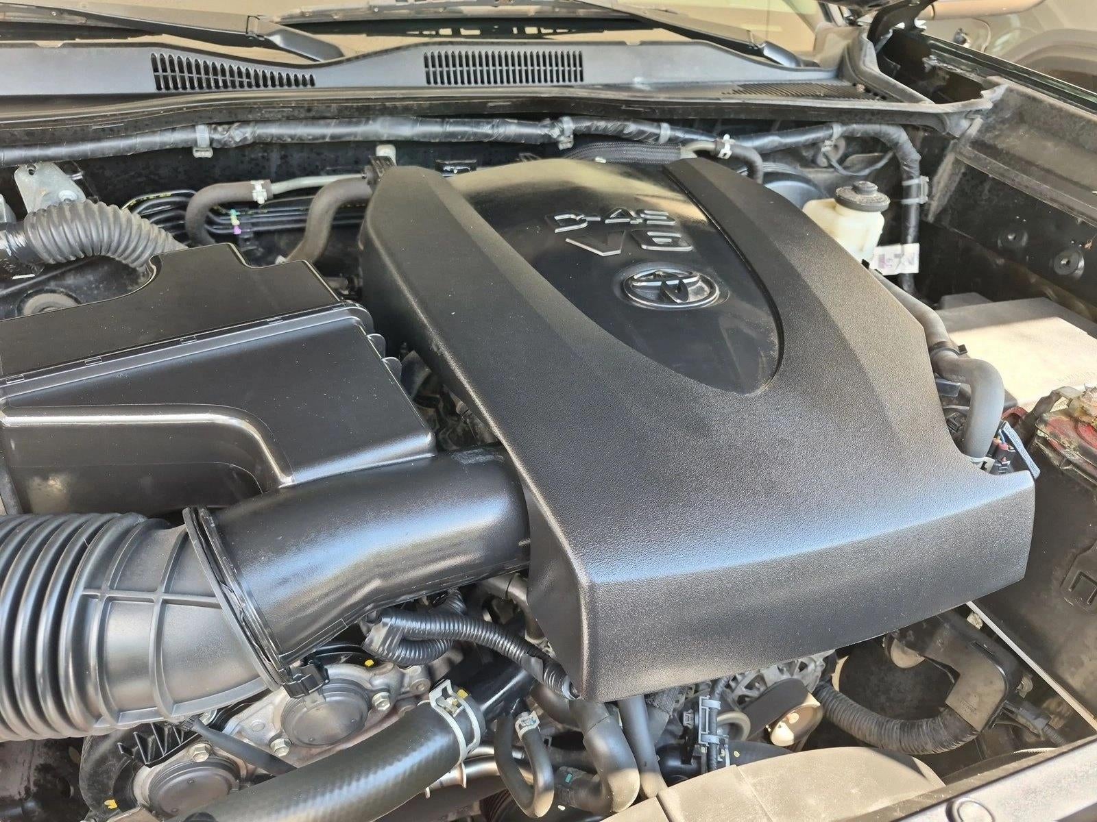 2018 Toyota Tacoma SR