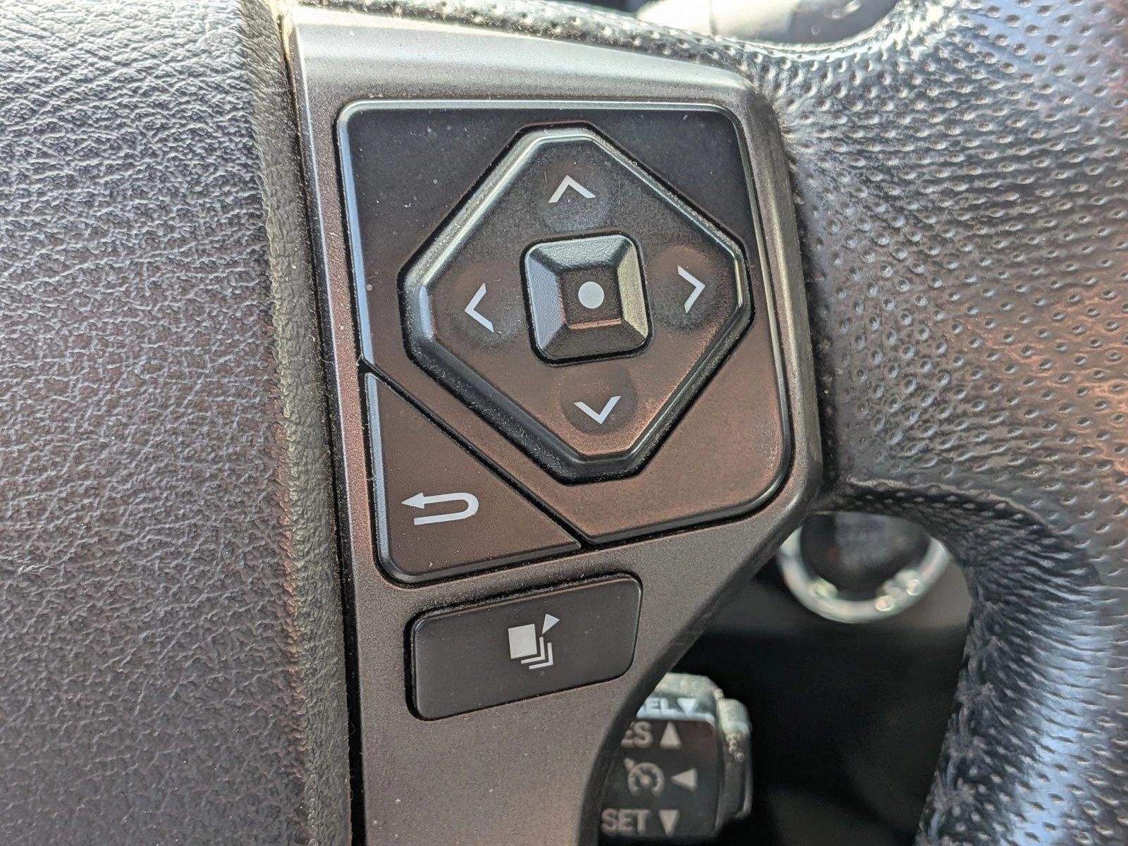 2016 Toyota Tacoma SR