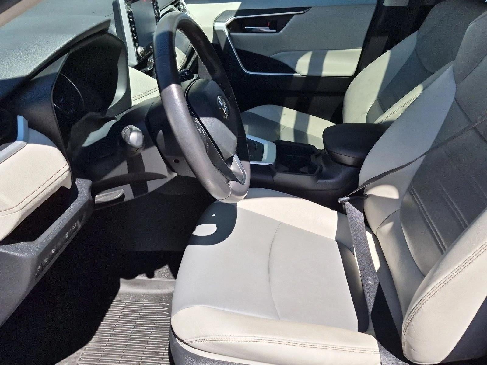 2021 Toyota RAV4 Hybrid LE