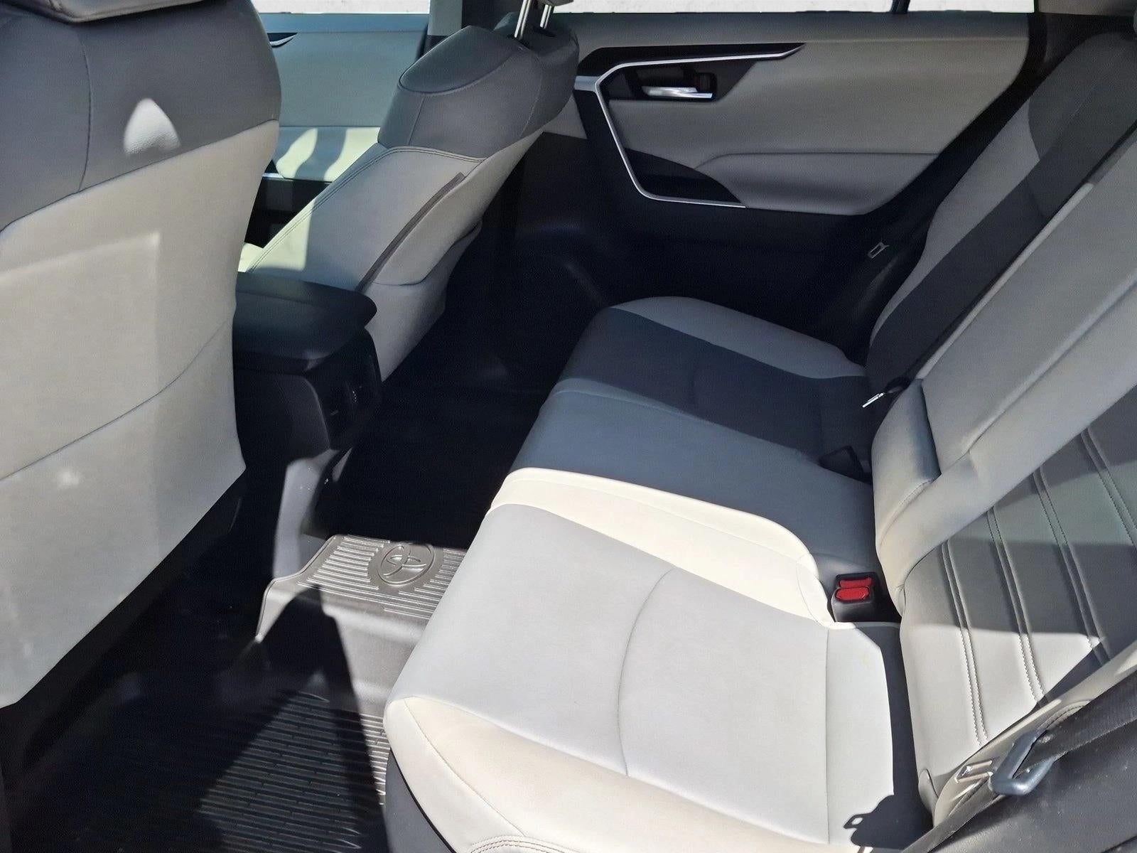 2021 Toyota RAV4 Hybrid LE