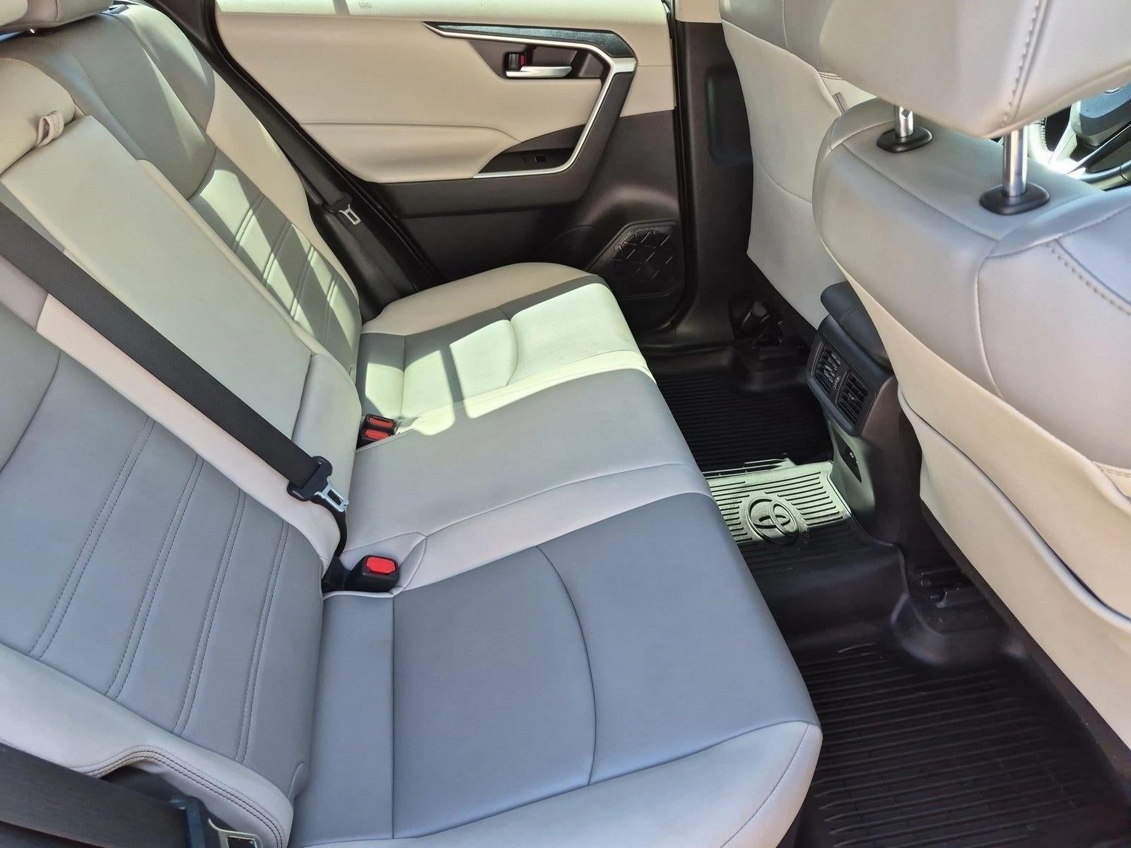 2021 Toyota RAV4 Hybrid LE