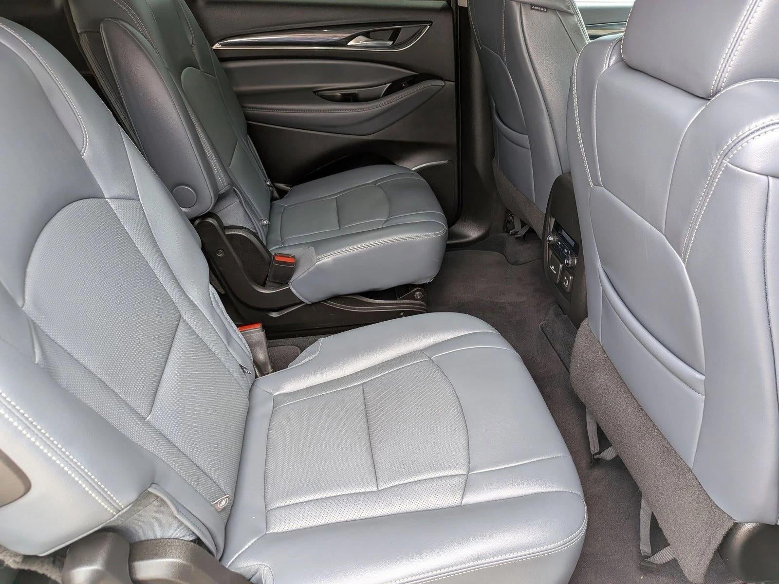 2021 Buick Enclave Essence