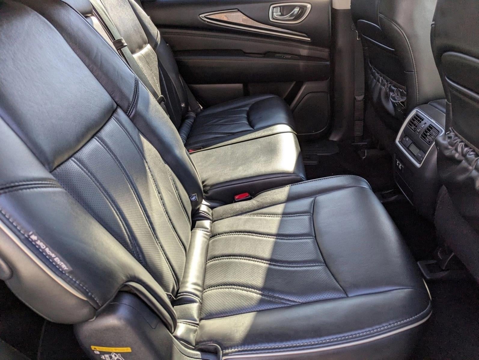 2019 INFINITI QX60 LUXE