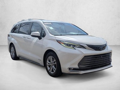 2021 Toyota Sienna Limited