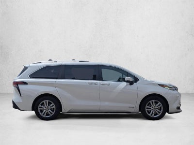 2021 Toyota Sienna Limited