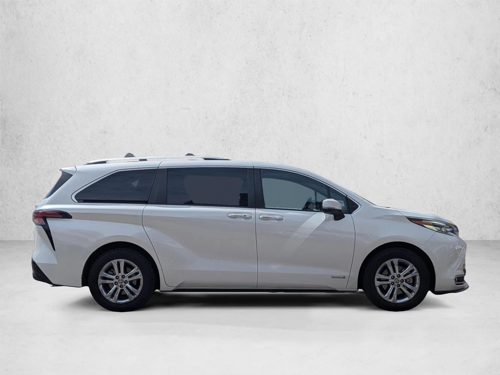 2021 Toyota Sienna Limited