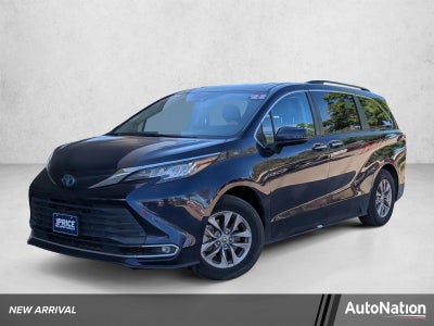 2022 Toyota Sienna XLE