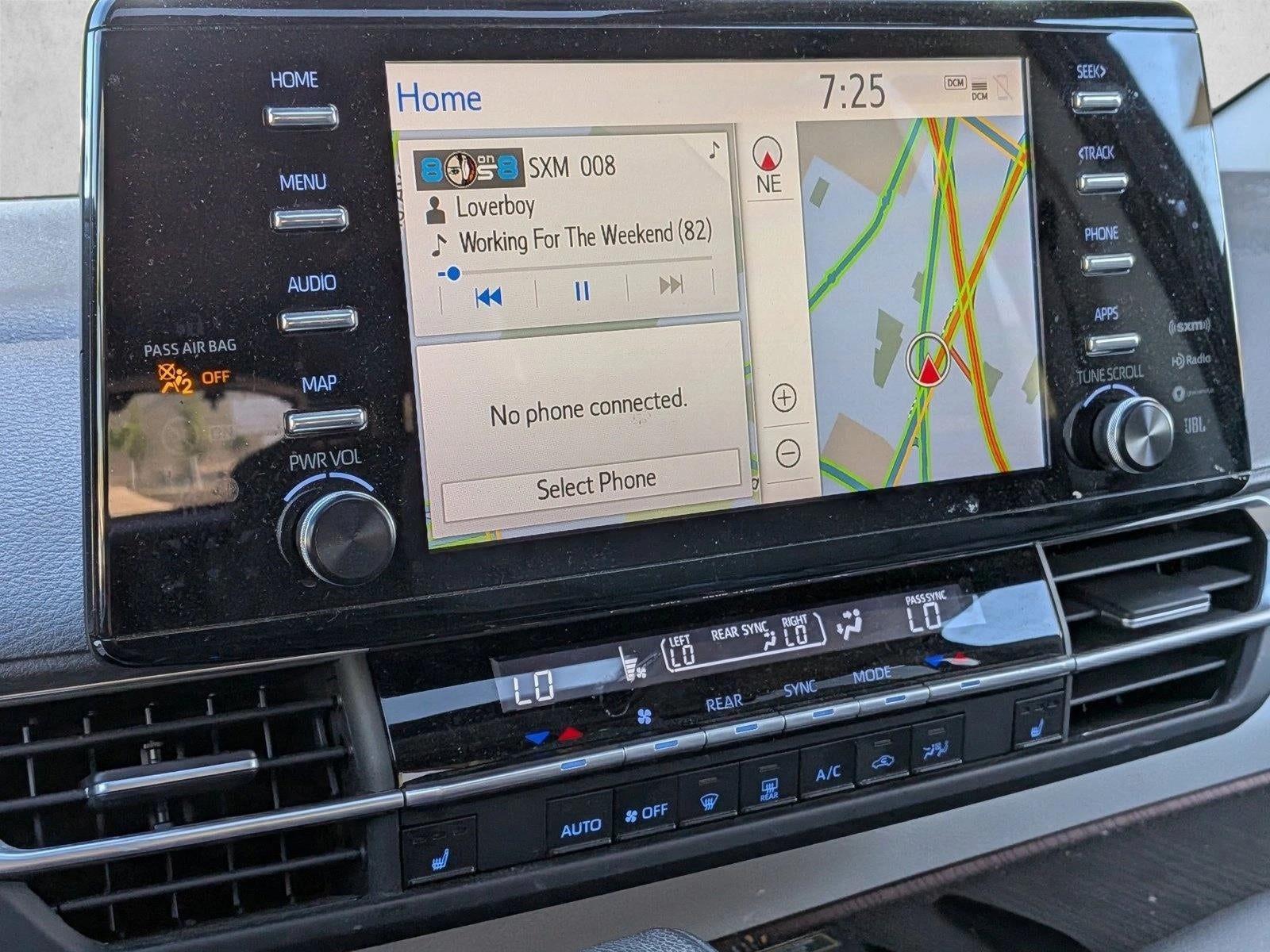 2022 Toyota Sienna XLE