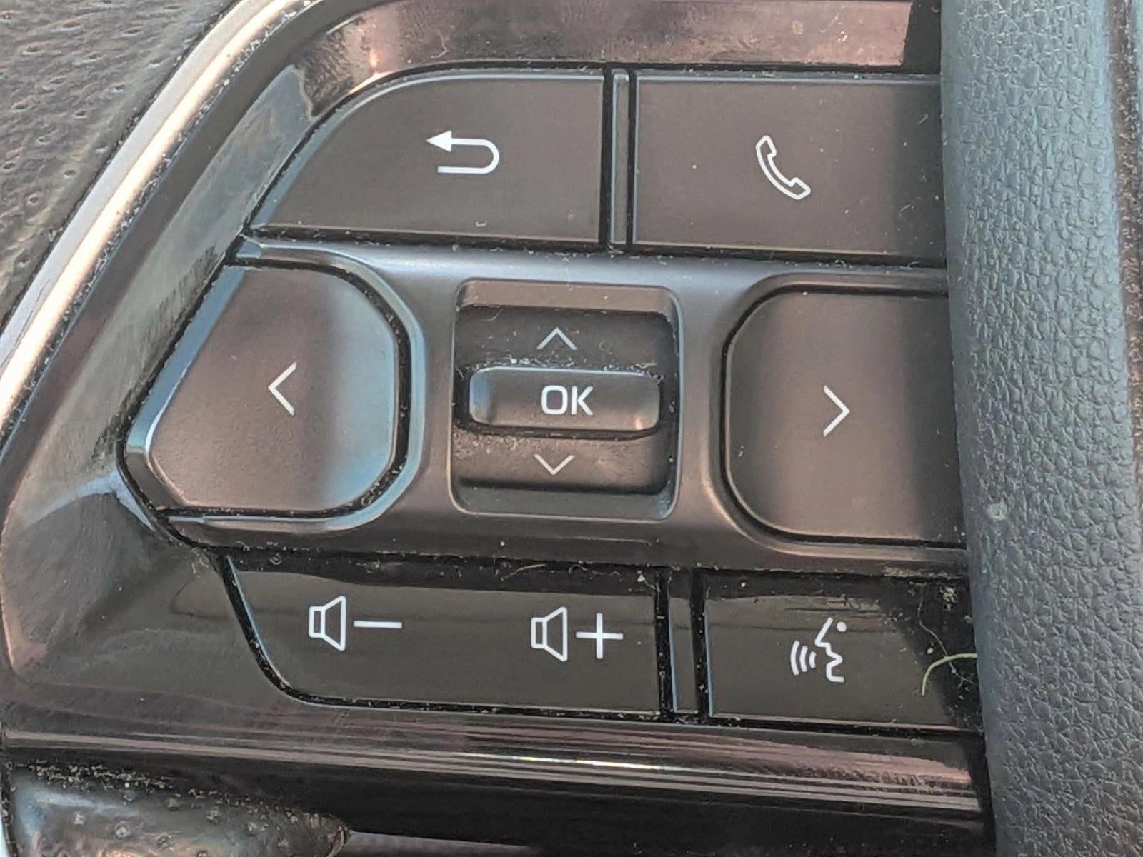 2022 Toyota Tundra 4WD SR5