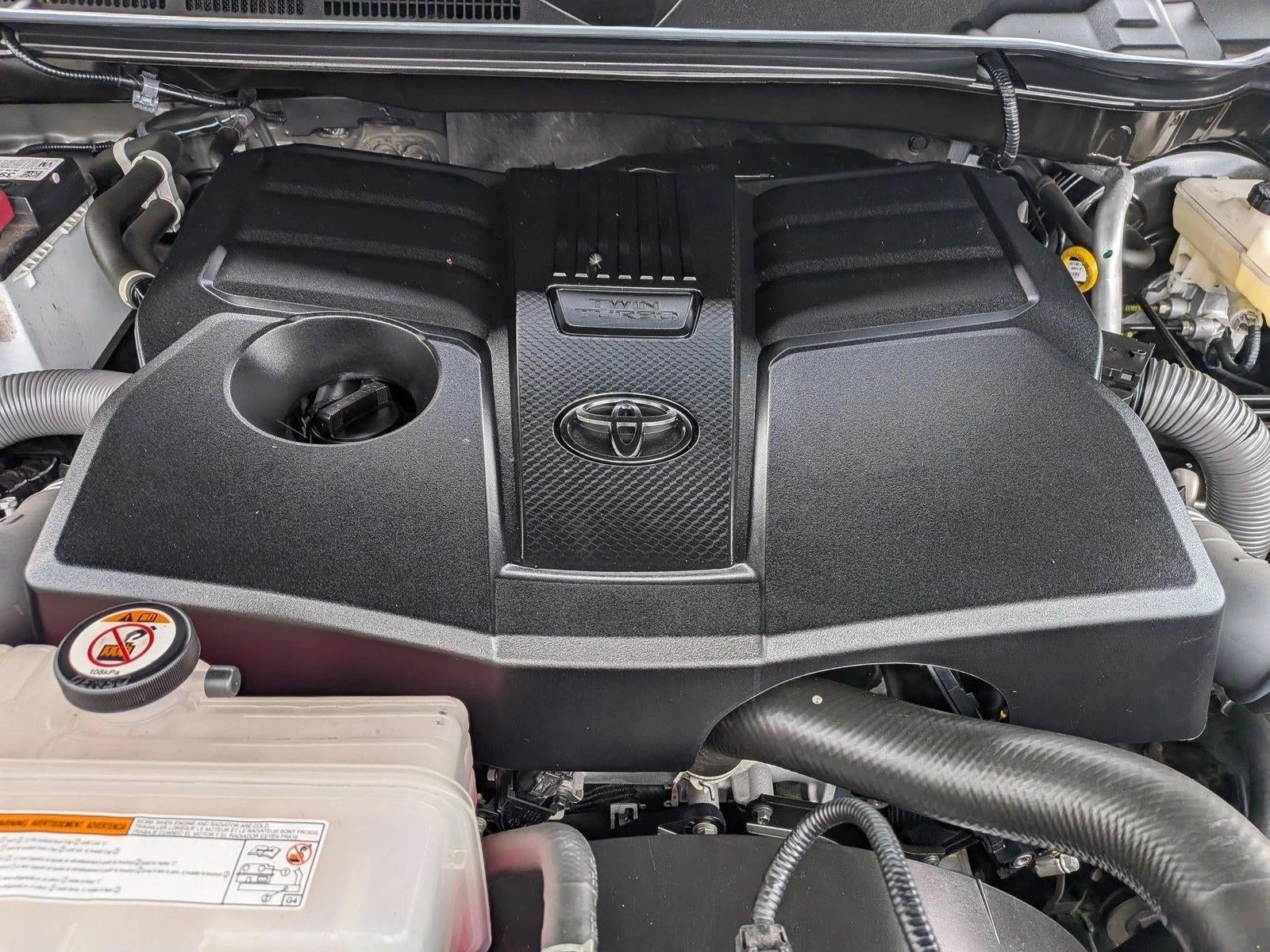 2022 Toyota Tundra SR5