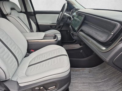 2024 RIVIAN R1S Adventure