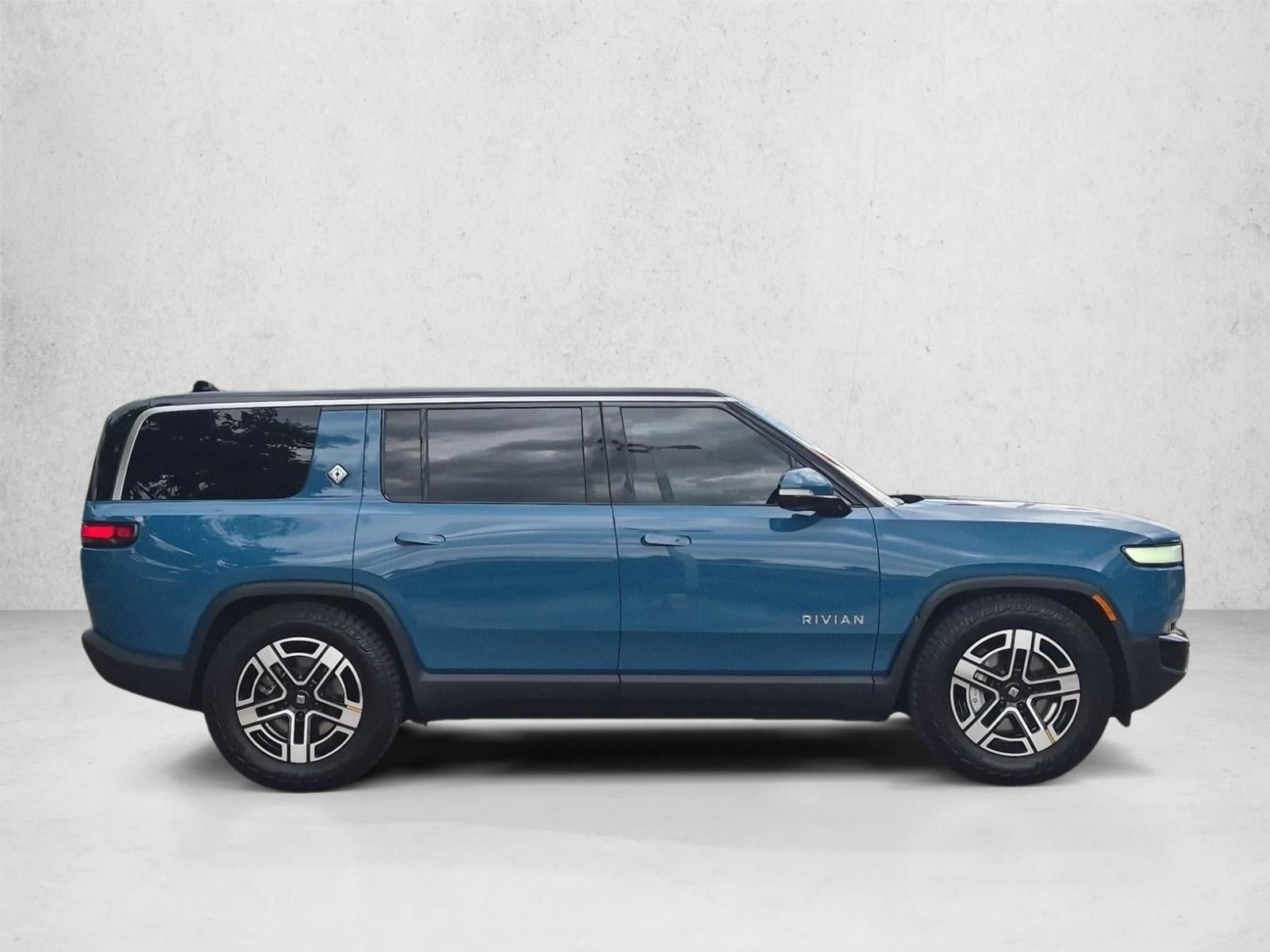 2024 RIVIAN R1S Adventure