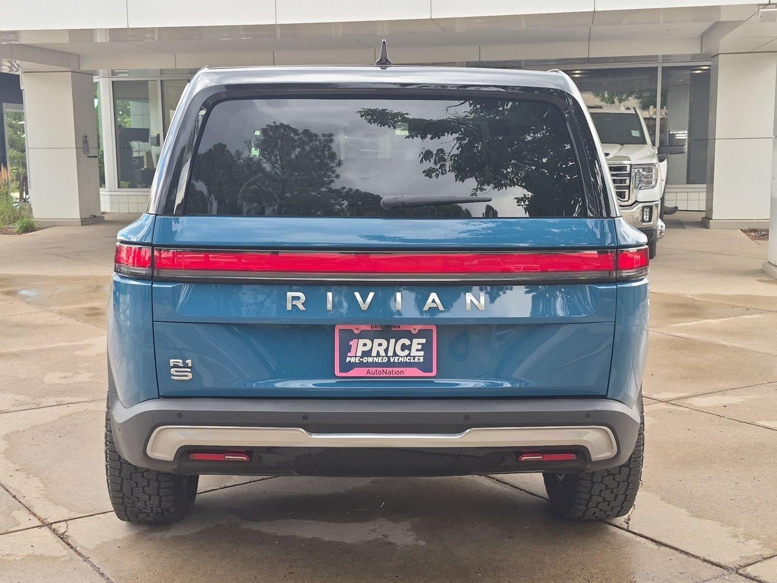 2024 RIVIAN R1S Adventure