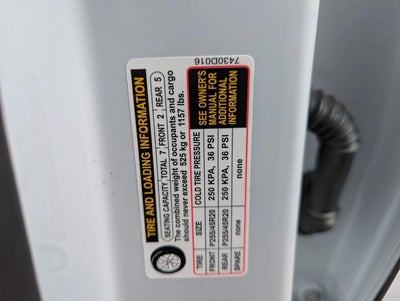 2023 Mitsubishi Outlander PHEV SE