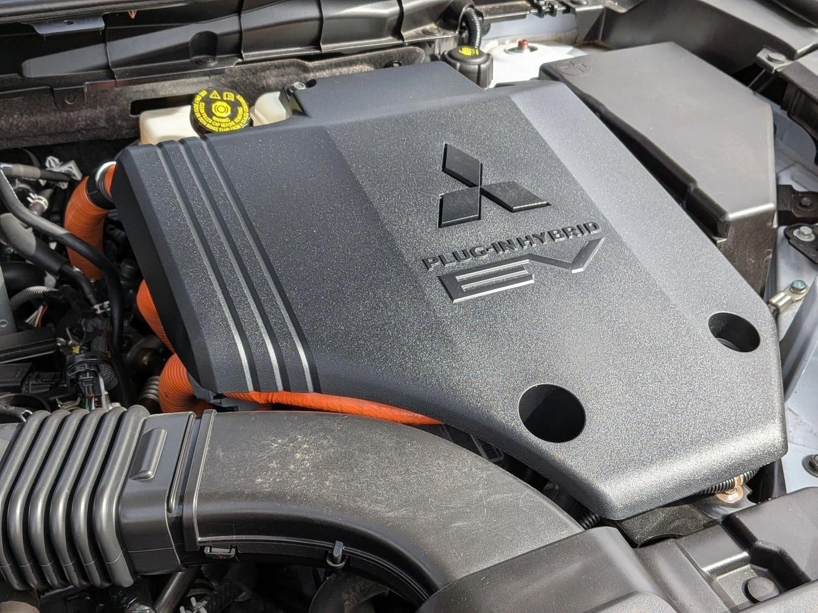 2023 Mitsubishi Outlander PHEV SE