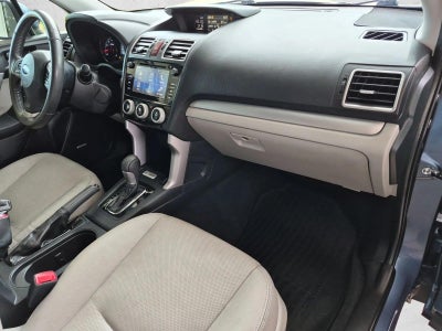 2016 Subaru Forester 2.5i Touring