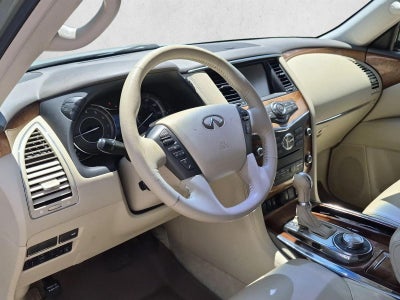 2011 INFINITI QX56 7-passenger