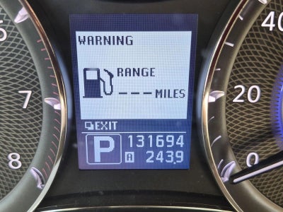 2011 INFINITI QX56 7-passenger