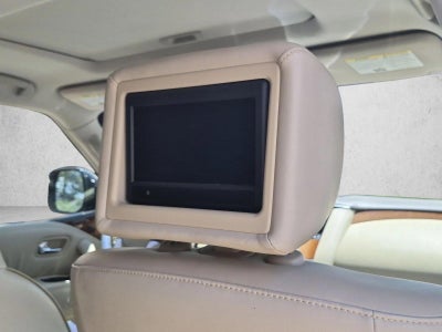 2011 INFINITI QX56 7-passenger
