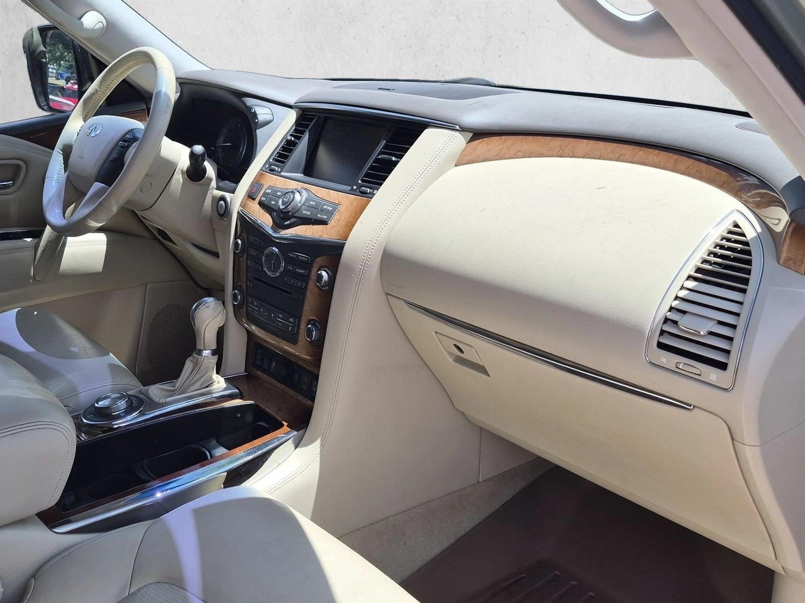 2011 INFINITI QX56 7-passenger