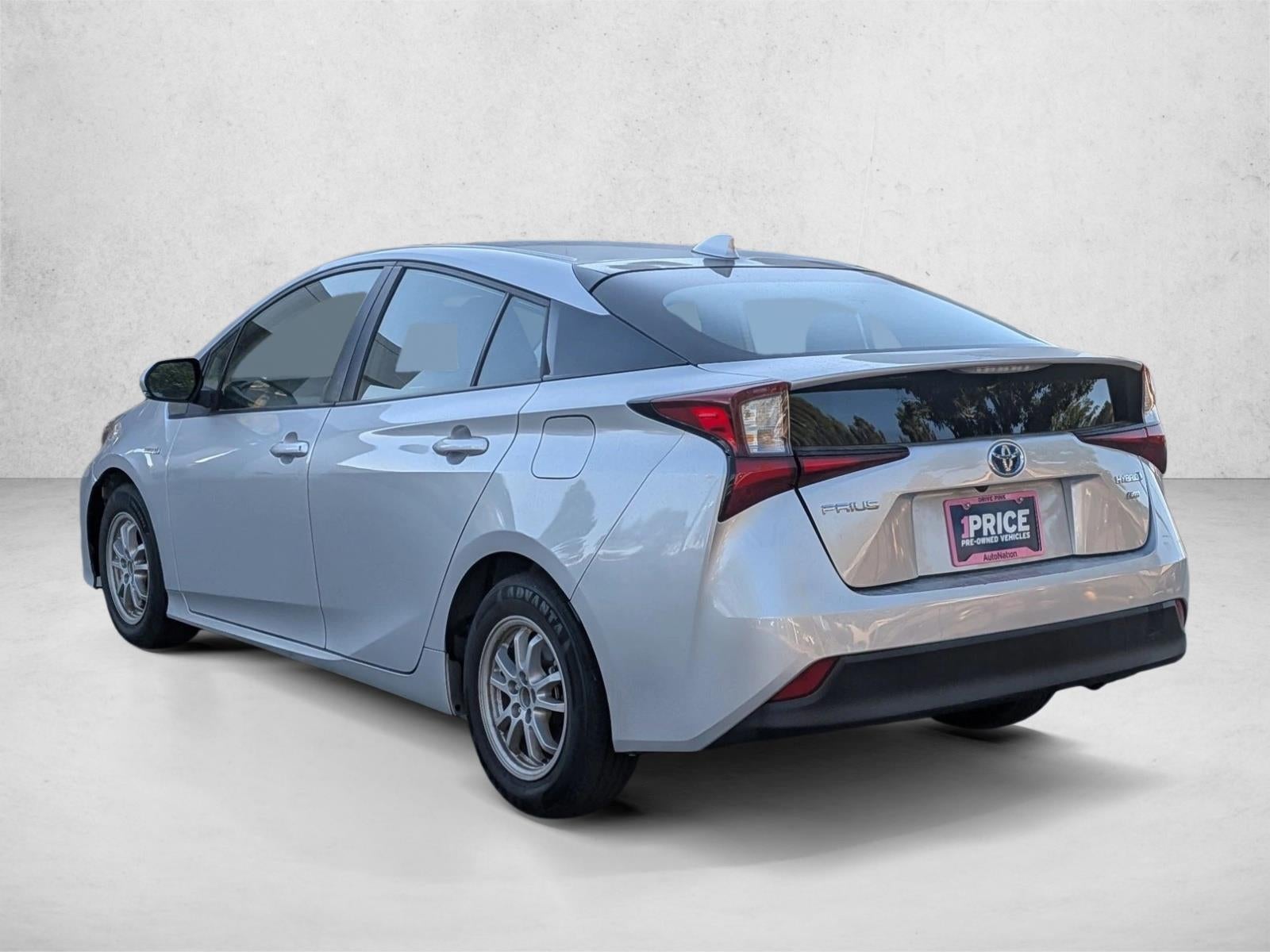 2021 Toyota Prius L Eco