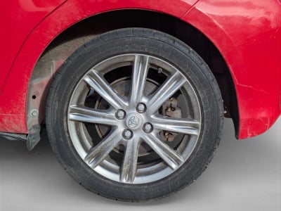 2014 Toyota Yaris L
