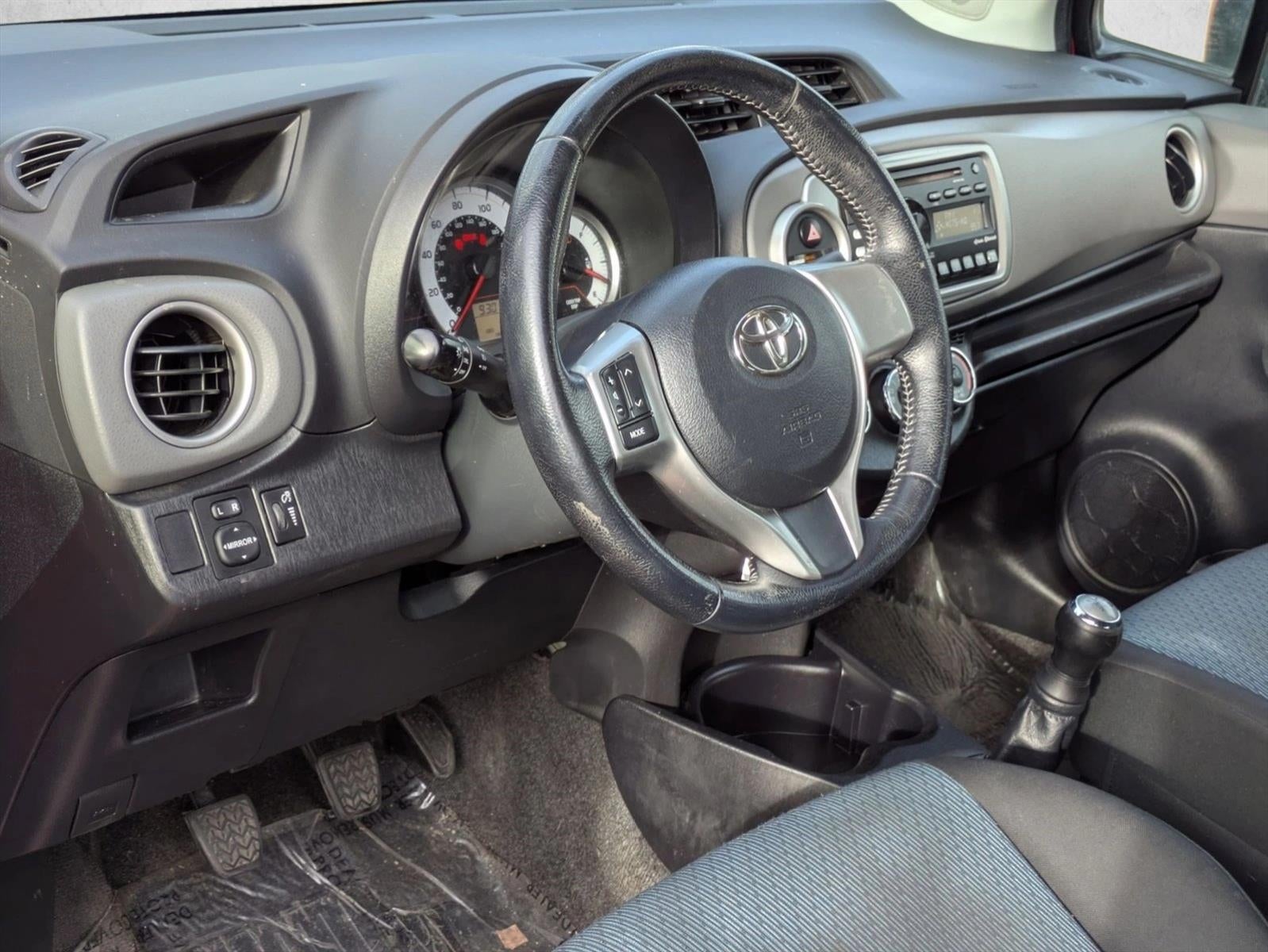 2014 Toyota Yaris L