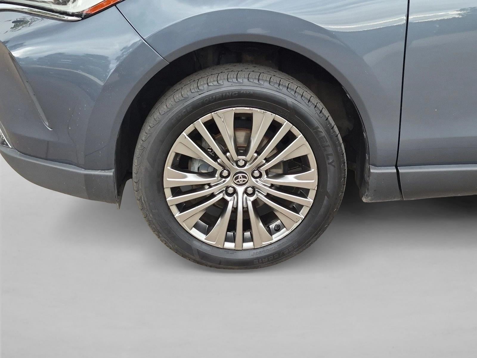 2021 Toyota Venza LE