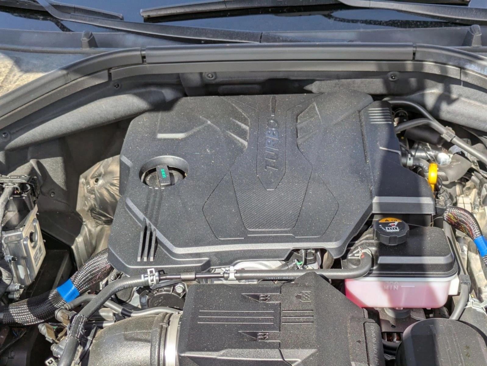 2022 Genesis GV70 2.5T