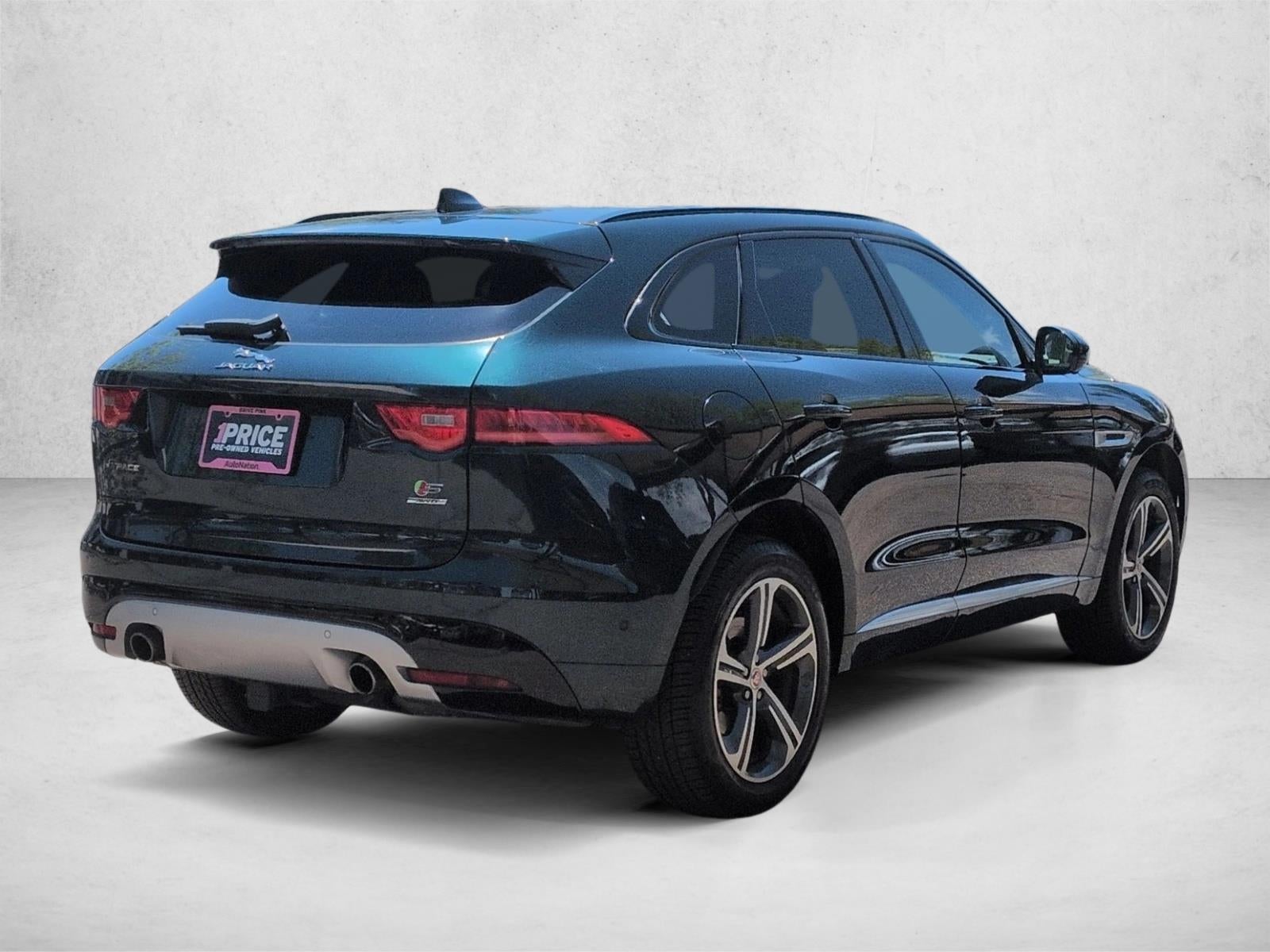 2017 Jaguar F-PACE S