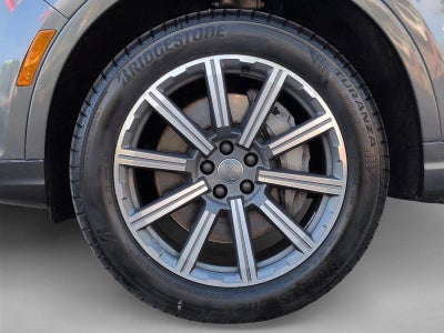 2019 Audi Q7 45 Premium