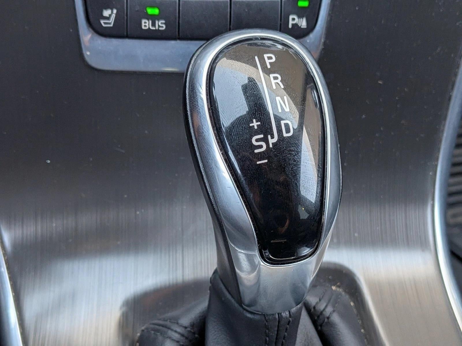 2015 Volvo XC60 T5